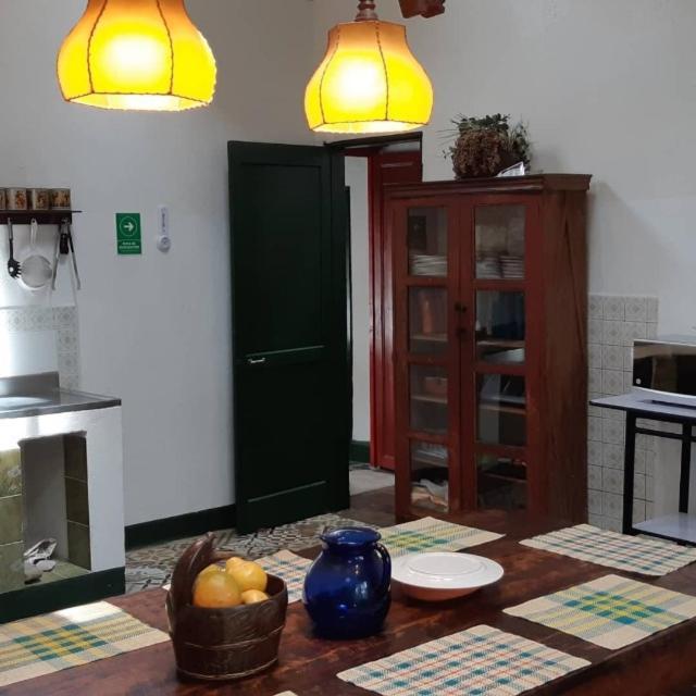 Cedron Hostel ボゴタ エクステリア 写真